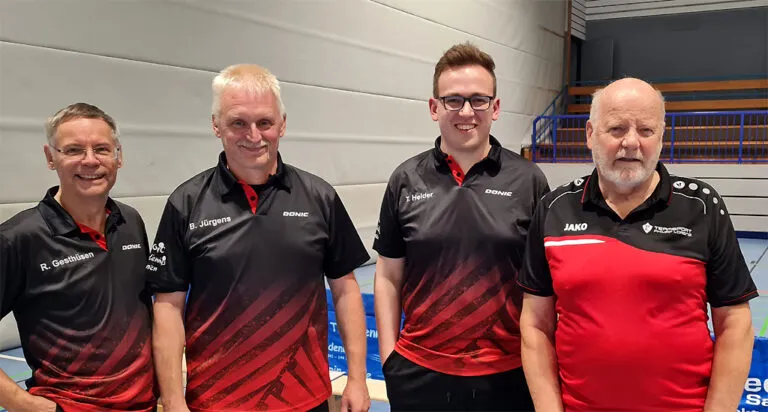 Die erste Herrenmnansnchaft